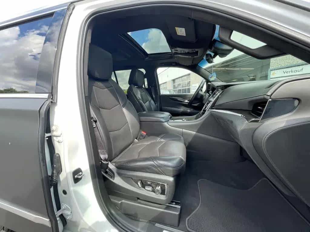 Cadillac Escalade 6.2 V8 Platinum Europamodel DVD-Multime 12/2017-photo-9