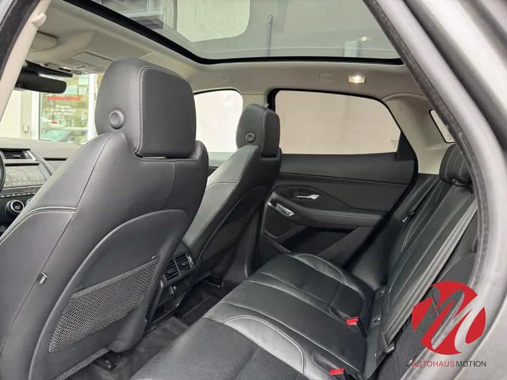 Jaguar E-Pace R-Dynamic S AWD Pano navi Kamera LED 08/2019-photo-10