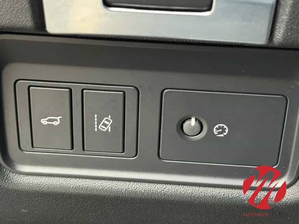 Jaguar E-Pace R-Dynamic S AWD Pano navi Kamera LED 08/2019-photo-16