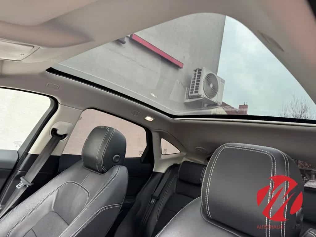 Jaguar E-Pace R-Dynamic S AWD Pano navi Kamera LED 08/2019-photo-23