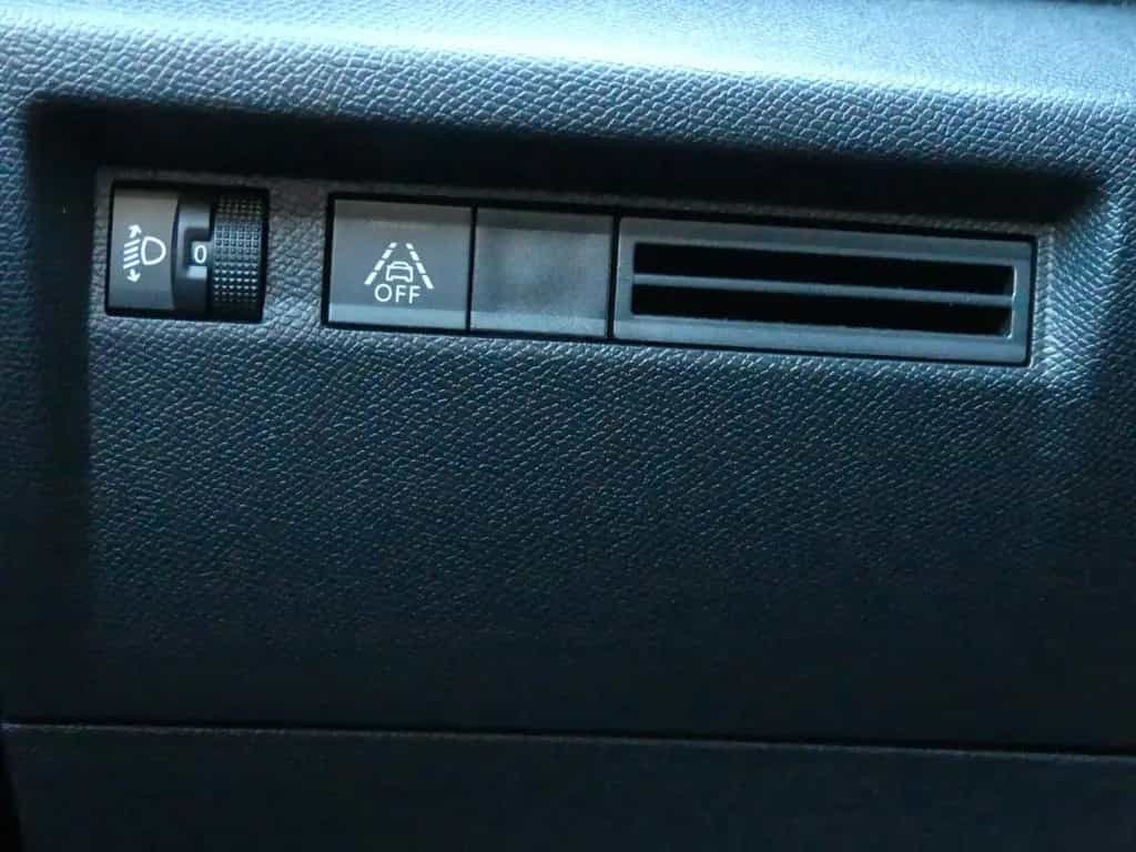 Citroën C4 PureTech 130 S&S EAT8 Feel Pack 11/2023-photo-11