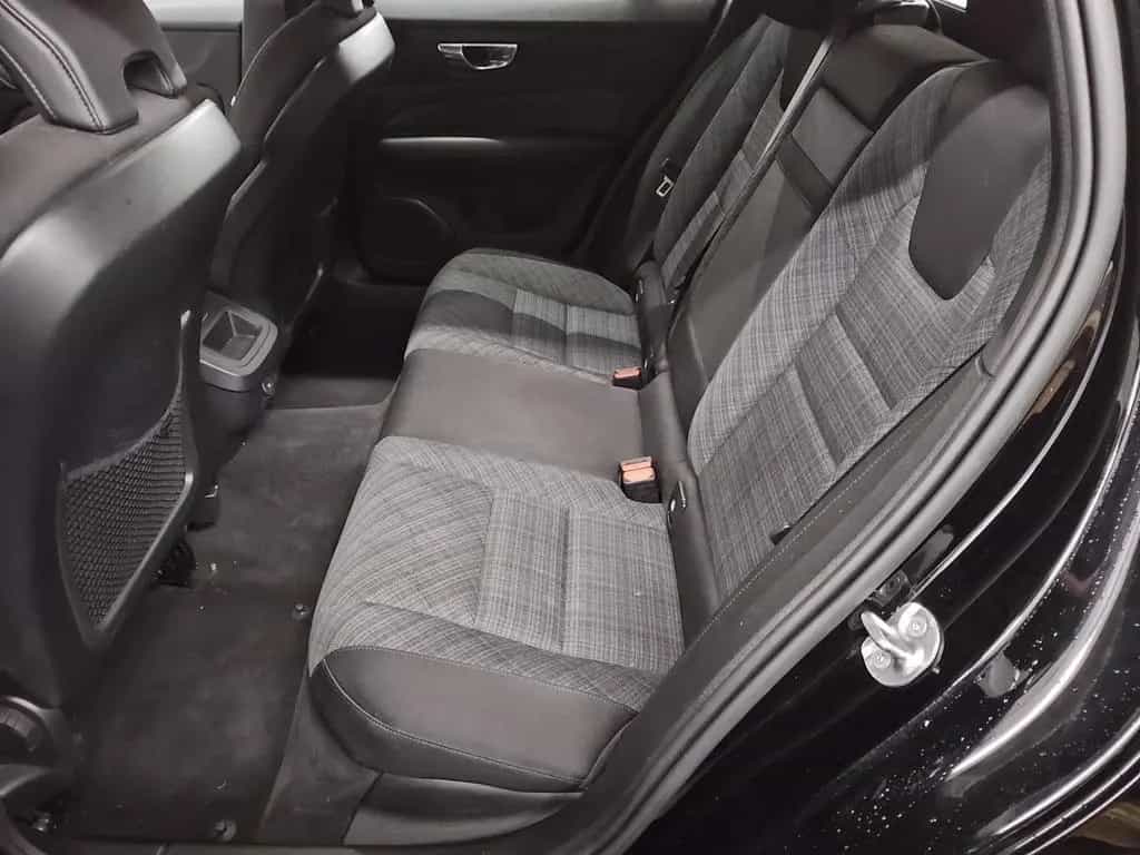 Volvo V60 B3 Essential Navi LED RFK 4xShz PDC 09/2022-photo-12