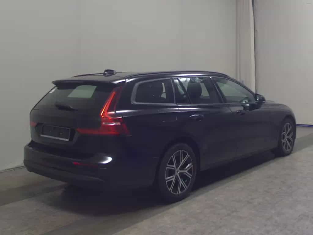 Volvo V60 B3 Essential Navi LED RFK 4xShz PDC 09/2022-photo-3
