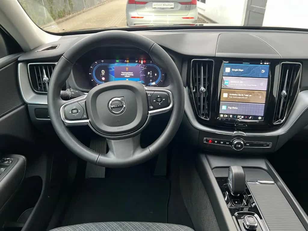 Volvo XC60 B4 Diesel Automatik Core GARANTIE 10/2023-photo-11