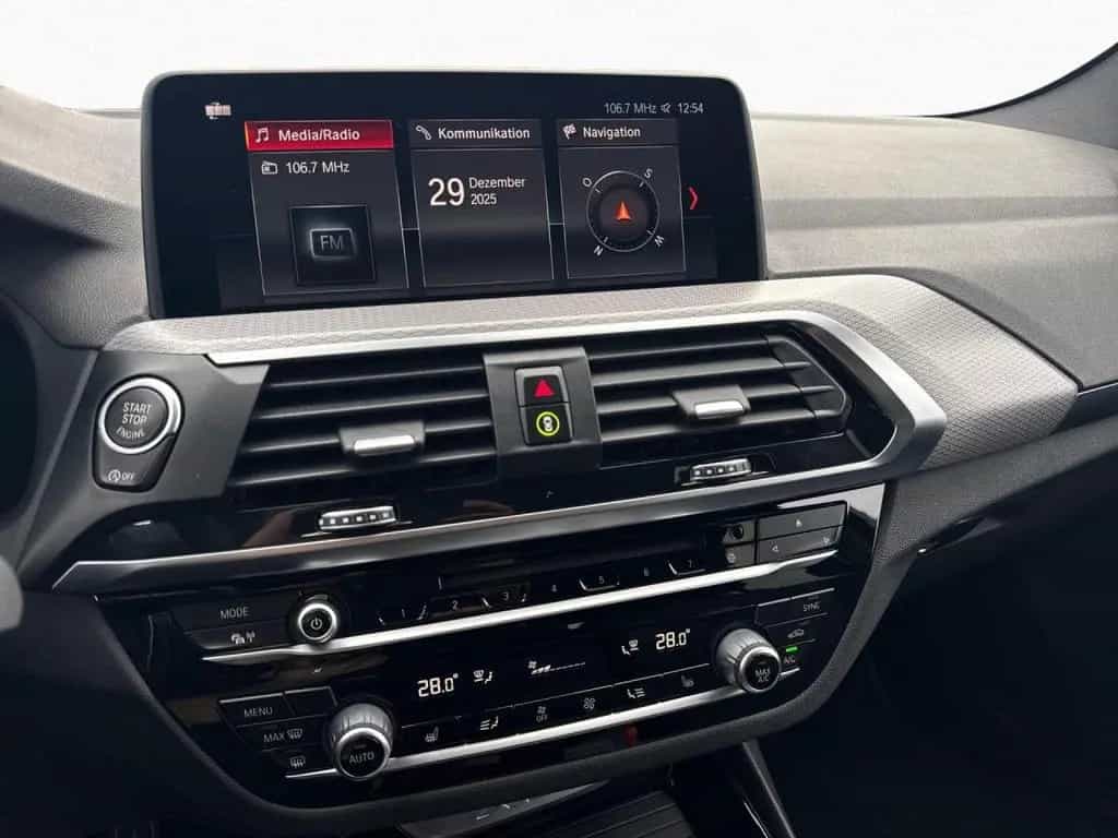 BMW X3 xDr 20dA M SPORT NaviPro,AHK,Kam,LED,HUD,19" 11/2019-photo-9