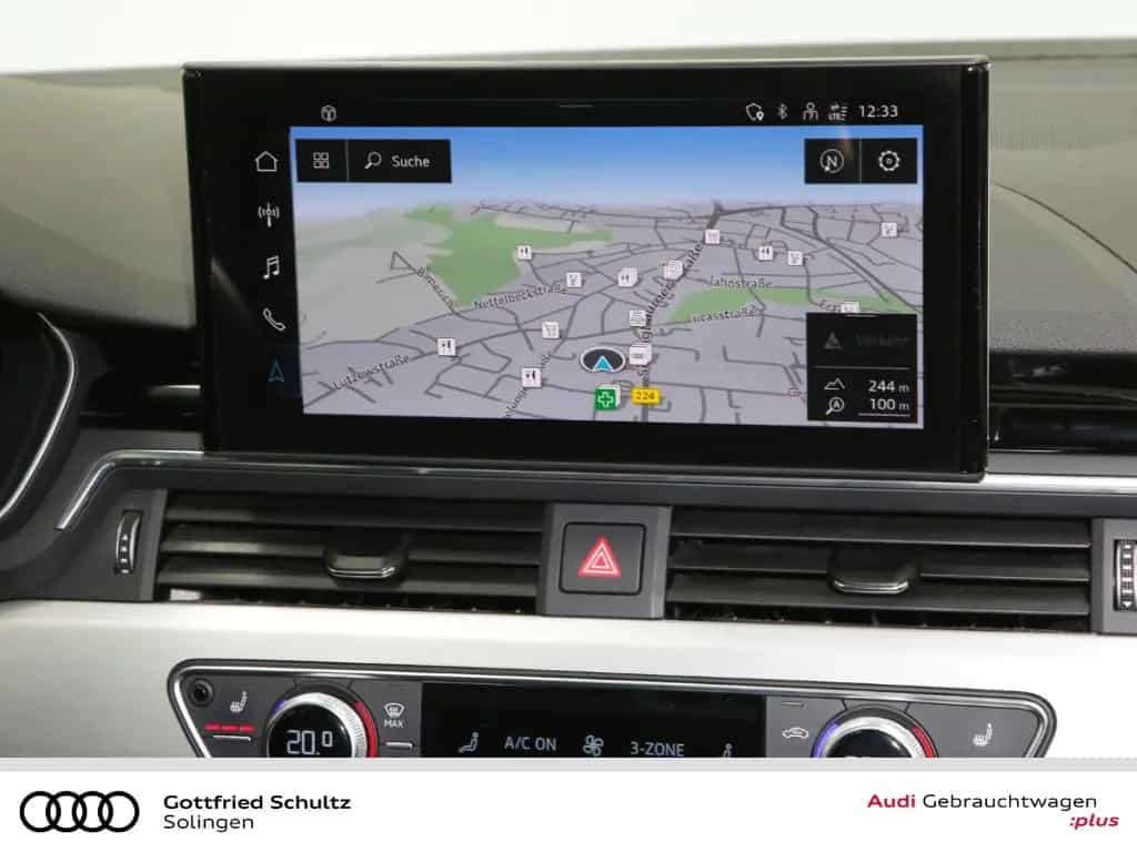 Audi A4 Avant 35 TDI 2x S-Line Competition Matrix Pan 11/2022-photo-12