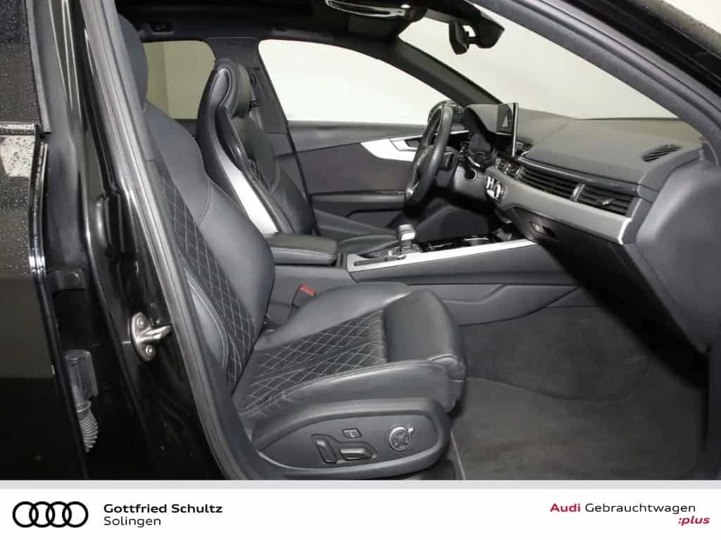 Audi A4 Avant 35 TDI 2x S-Line Competition Matrix Pan 11/2022-photo-6