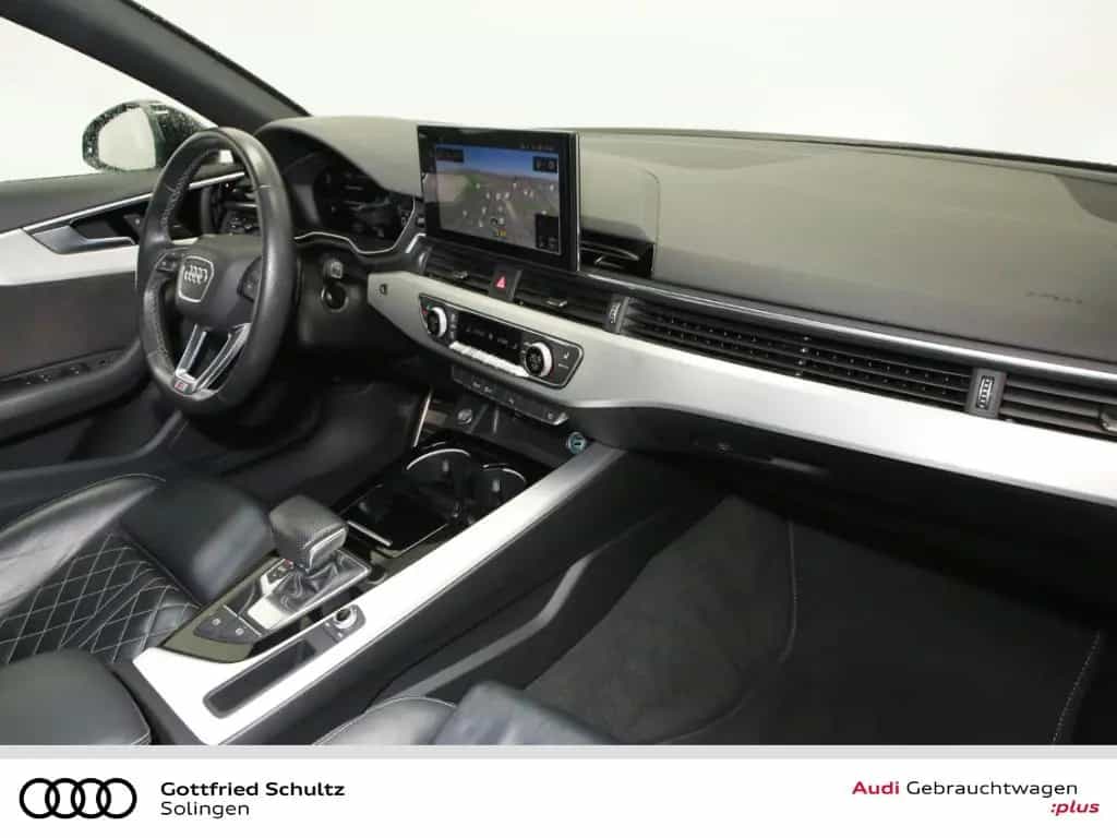 Audi A4 Avant 35 TDI 2x S-Line Competition Matrix Pan 11/2022-photo-7