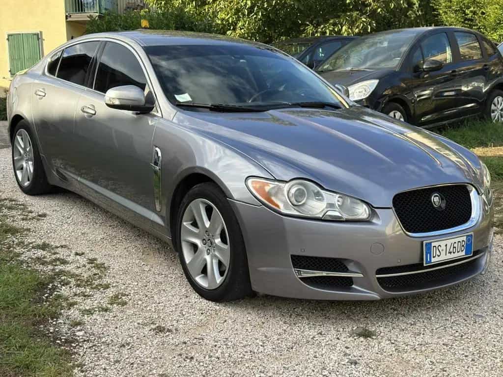 Jaguar XF 3.0 V6 PREMIUM LUXURY KMCERT GARANZ UN 09/2008-photo-3