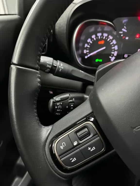 Citroën C3 Aircross Shine Pack*PDC*RFK*AC*ASST*APP*ISO* 03/2023-photo-19
