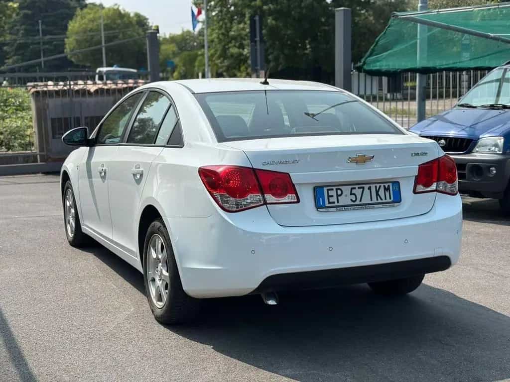 Chevrolet Cruze 2.0 Diesel 163CV 5 porte LT 11/2012-photo-3
