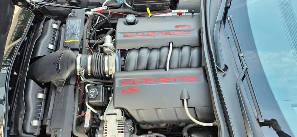 Corvette C6 6.0 V8 Targa Autom. Unverbastelt 05/2006-photo-18