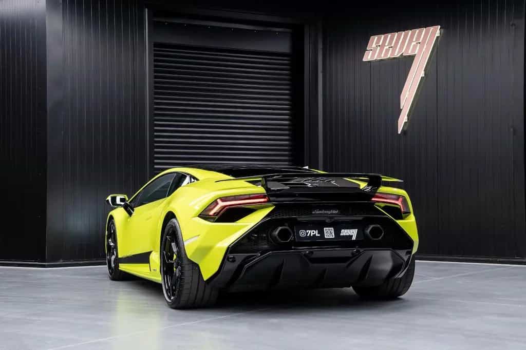 Lamborghini Huracán Tecnica V10 639PS Carbon 3.100km 06/2023-photo-1