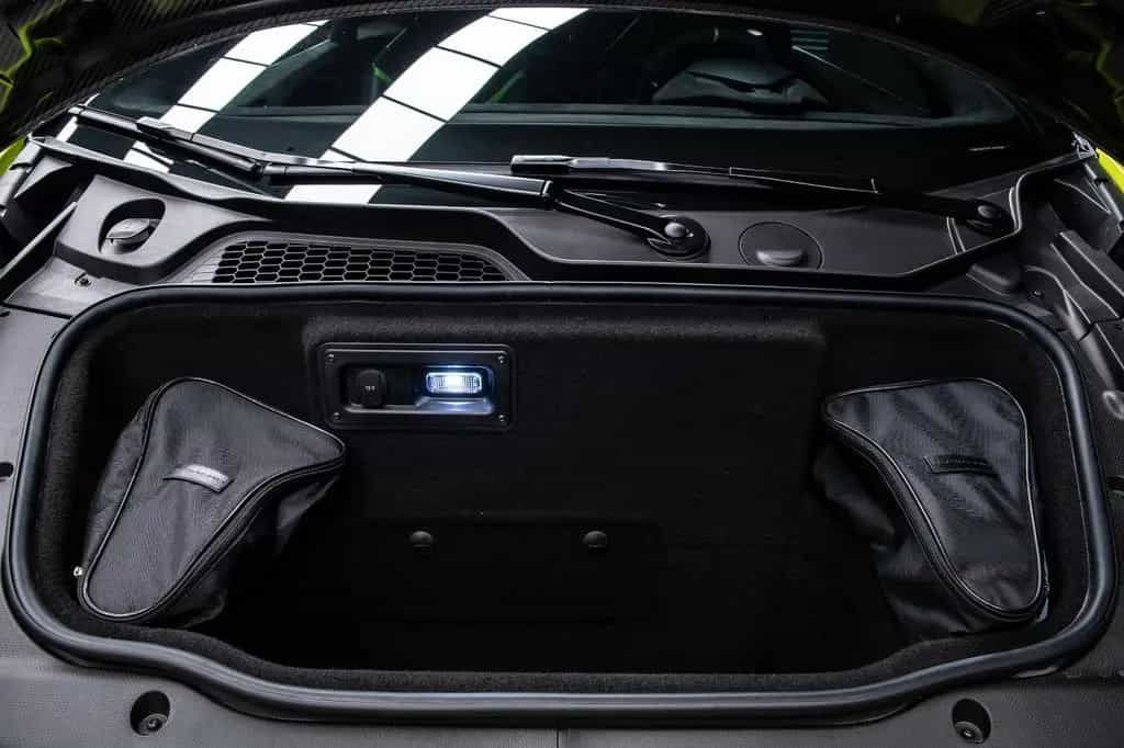 Lamborghini Huracán Tecnica V10 639PS Carbon 3.100km 06/2023-photo-18