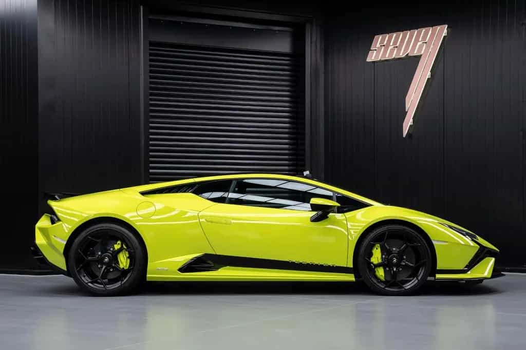 Lamborghini Huracán Tecnica V10 639PS Carbon 3.100km 06/2023-photo-2