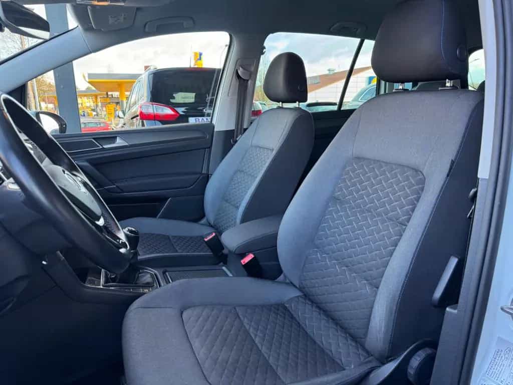Volkswagen Golf Sportsvan 1.5 TSI Join*LED/AHK/Standheizung 05/2019-photo-14