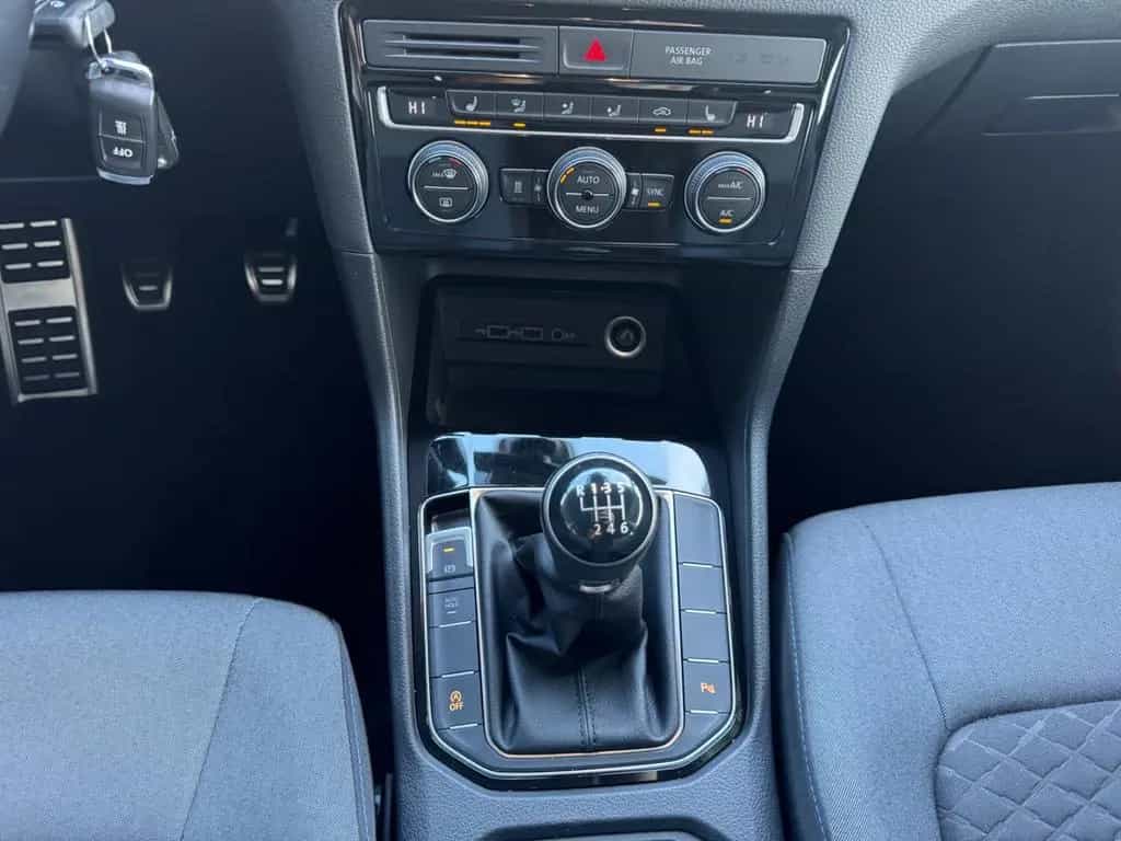 Volkswagen Golf Sportsvan 1.5 TSI Join*LED/AHK/Standheizung 05/2019-photo-18