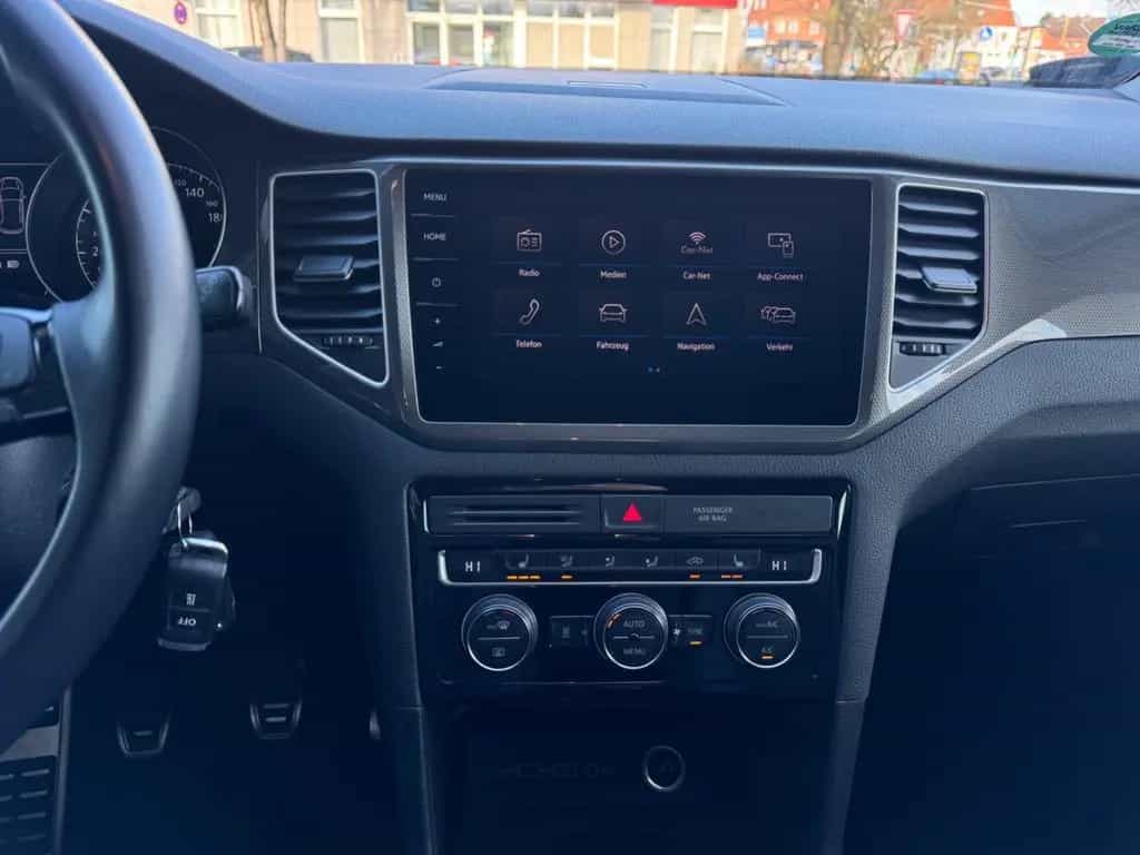 Volkswagen Golf Sportsvan 1.5 TSI Join*LED/AHK/Standheizung 05/2019-photo-19