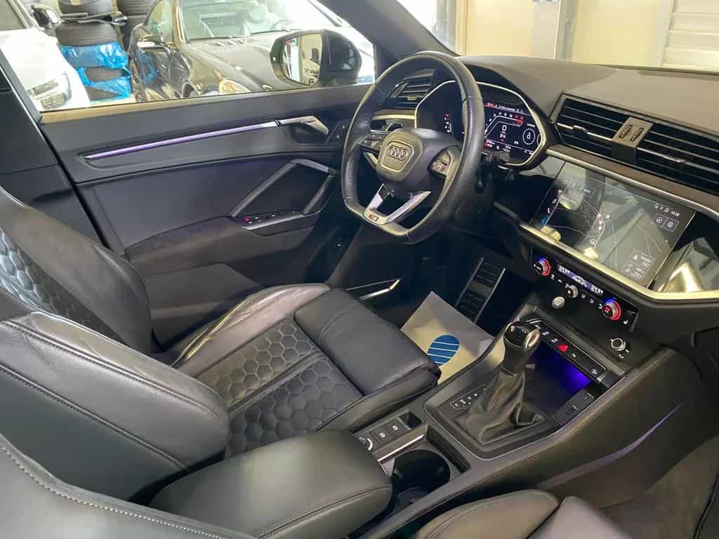 Audi RSQ3 2.5 TFSI quatt ACC LED-MATRIX B&O Kam RS-AG 04/2020-photo-28