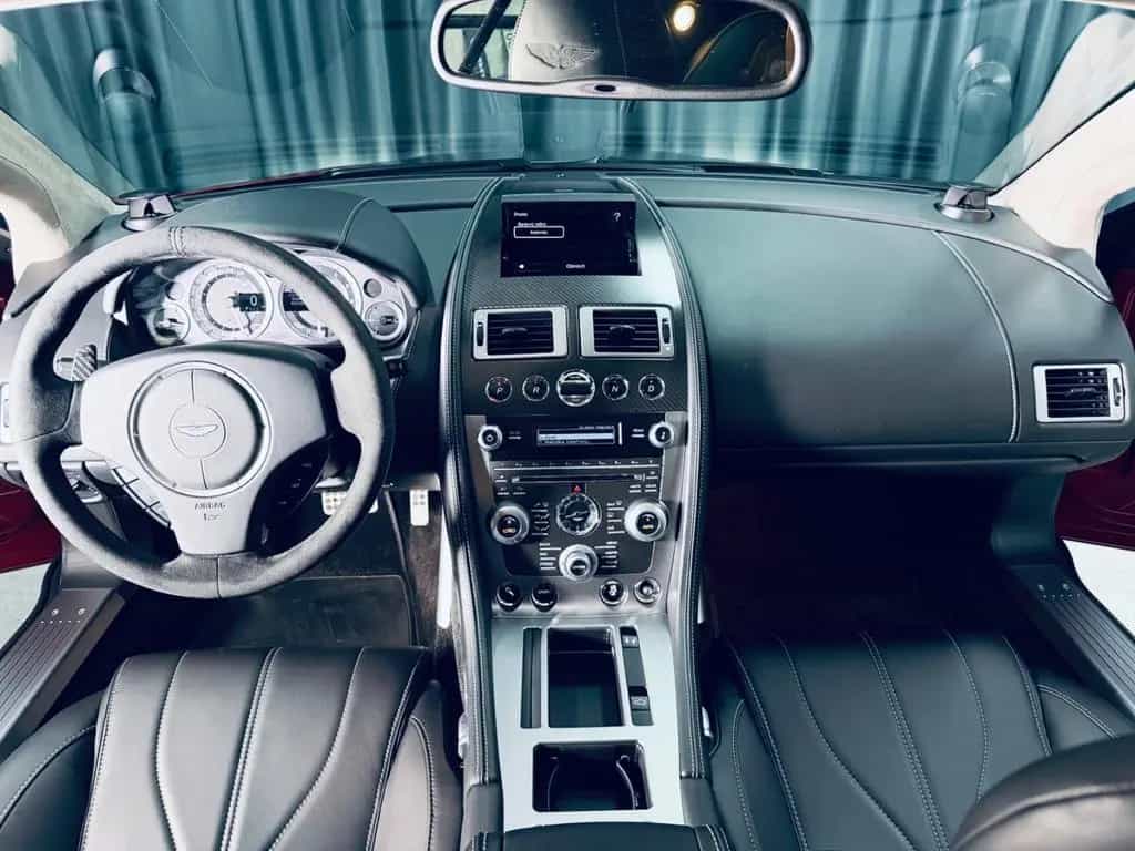 Aston Martin DB9 *V12*CARBON*B&O*CAMERA* 10/2013-photo-17