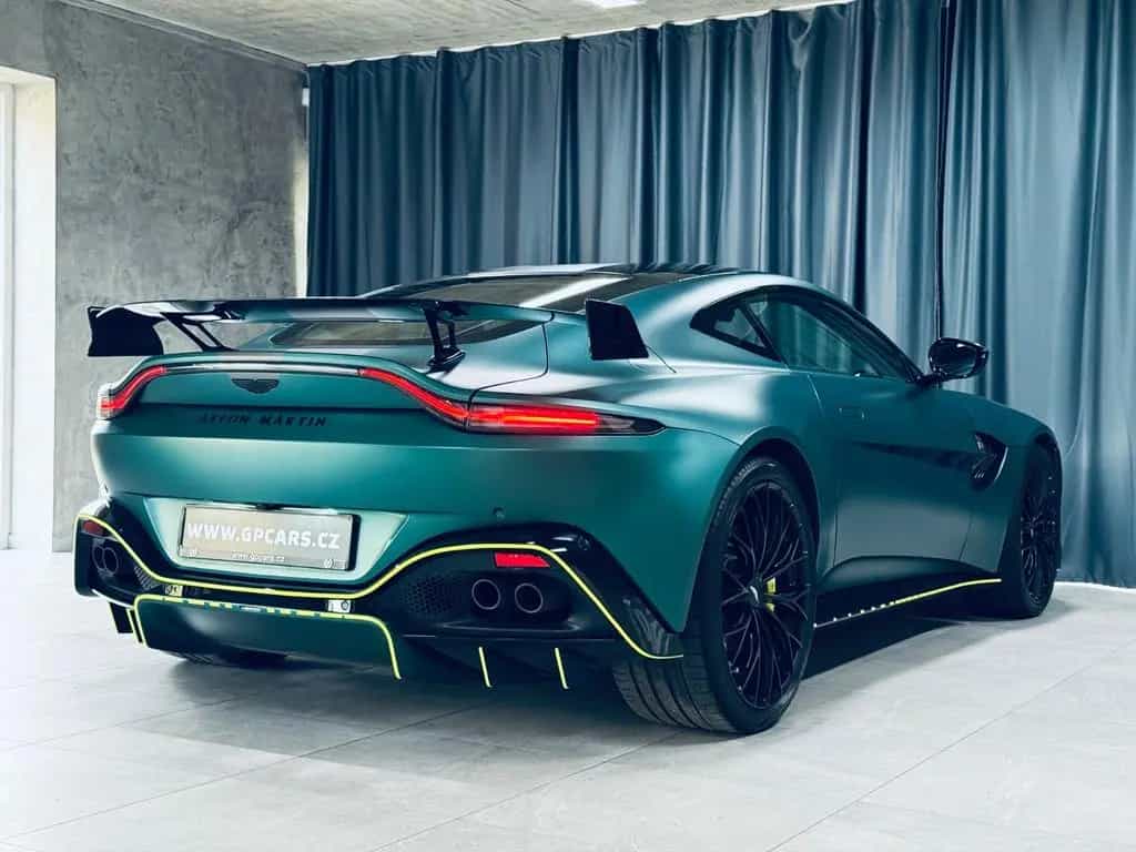 Aston Martin V8 Vantage F1 Satin Racing Green SIGNED 07/2022-photo-7