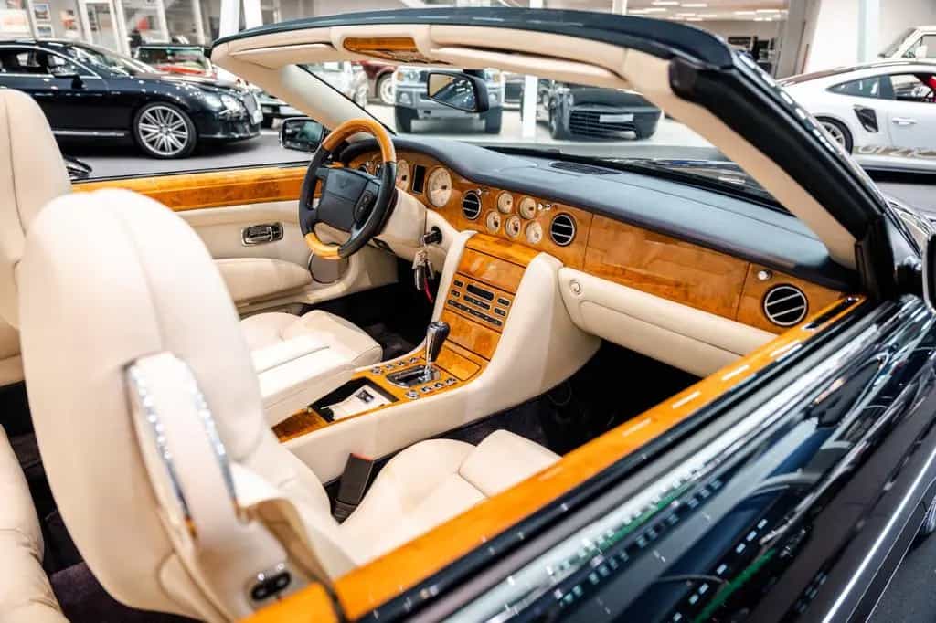 Bentley Azure Cabriolet*3. Hand*Wenig KM*Unfallfrei* 10/2007-photo-13