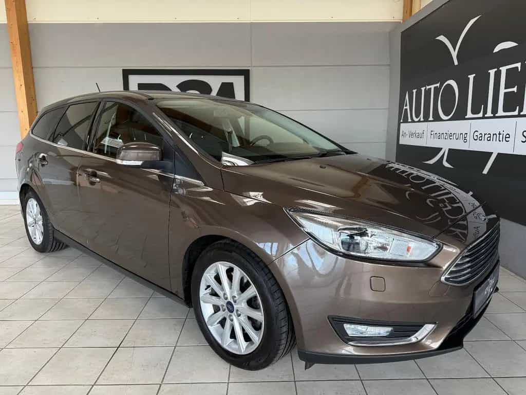 Ford Focus Turnier 1.5 Titanium/Navi/Sitzhz./AHK/TÜV 03/2018-photo-5
