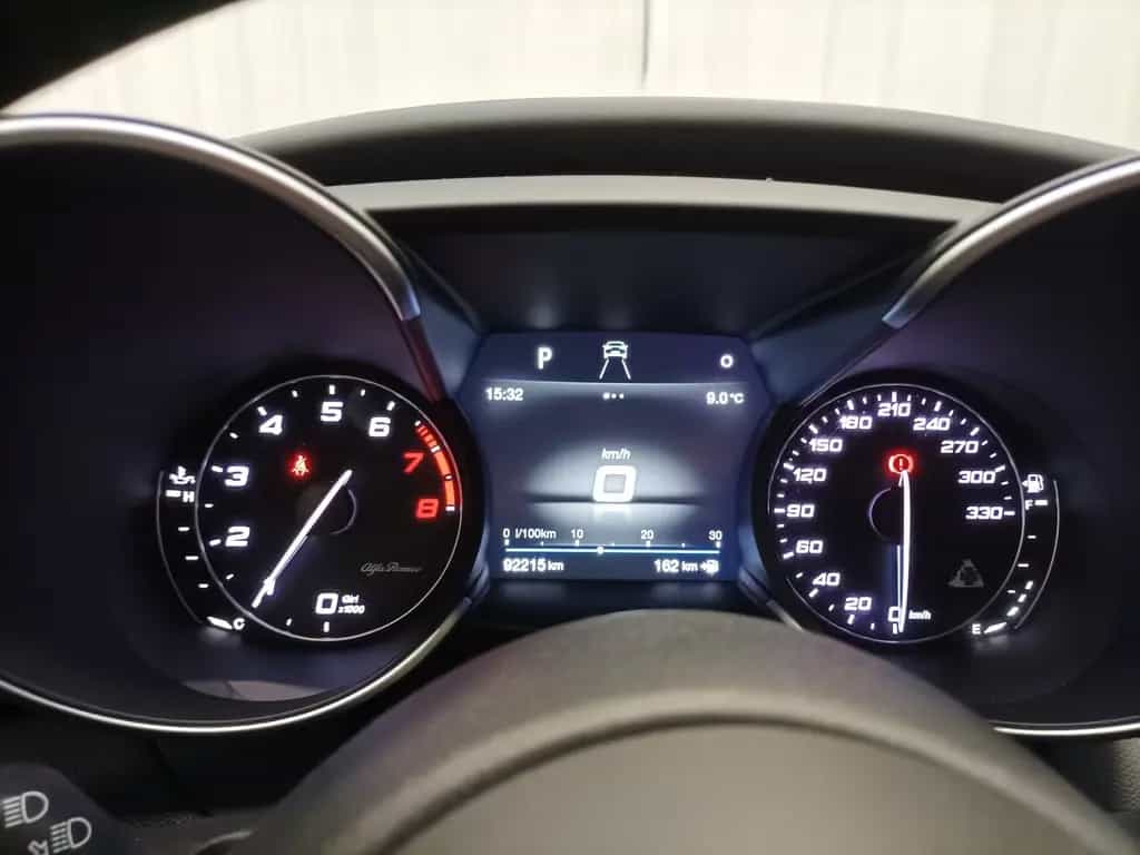Alfa Romeo Giulia 2.9 V6 Bi-Turbo Quadrifoglio|Navi|H&K| 01/2019-photo-7