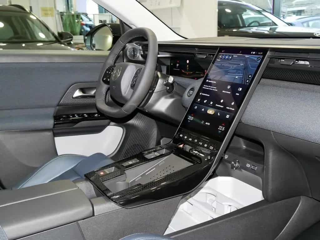 Citroën C5 Aircross 145 Hybrid MAX Panorama 360°Kamera 03/2026-photo-2