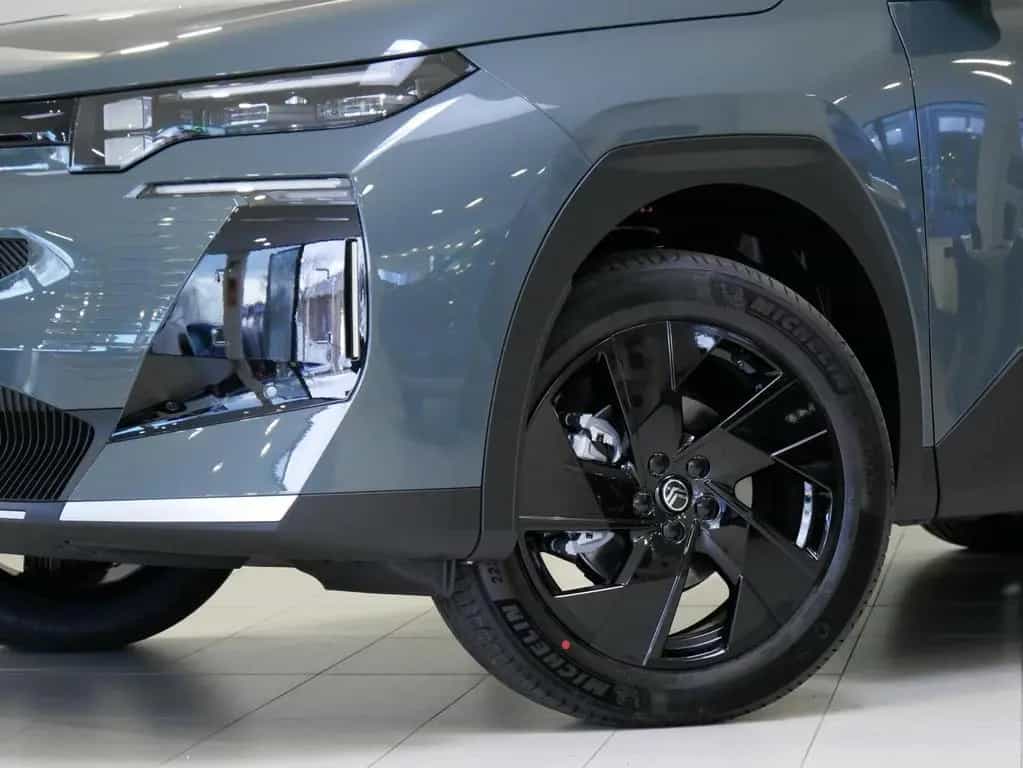 Citroën C5 Aircross 145 Hybrid MAX Panorama 360°Kamera 03/2026-photo-5