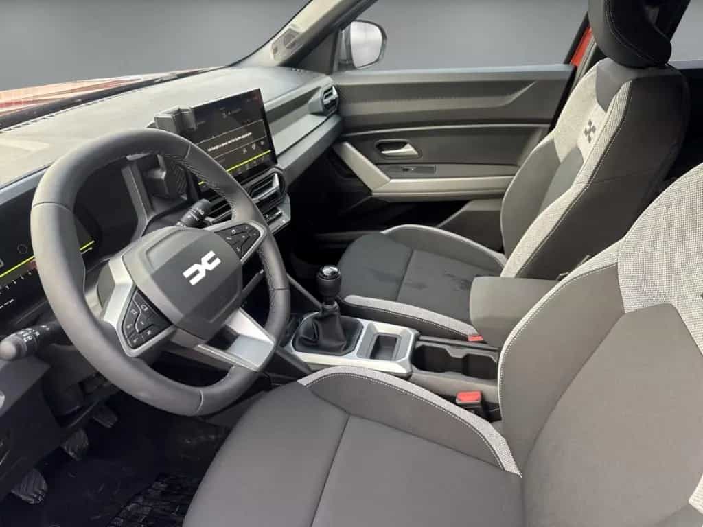 Dacia Bigster TCe Journey mild hyb. 140 +Winter-Plus-P 12/2025-photo-7