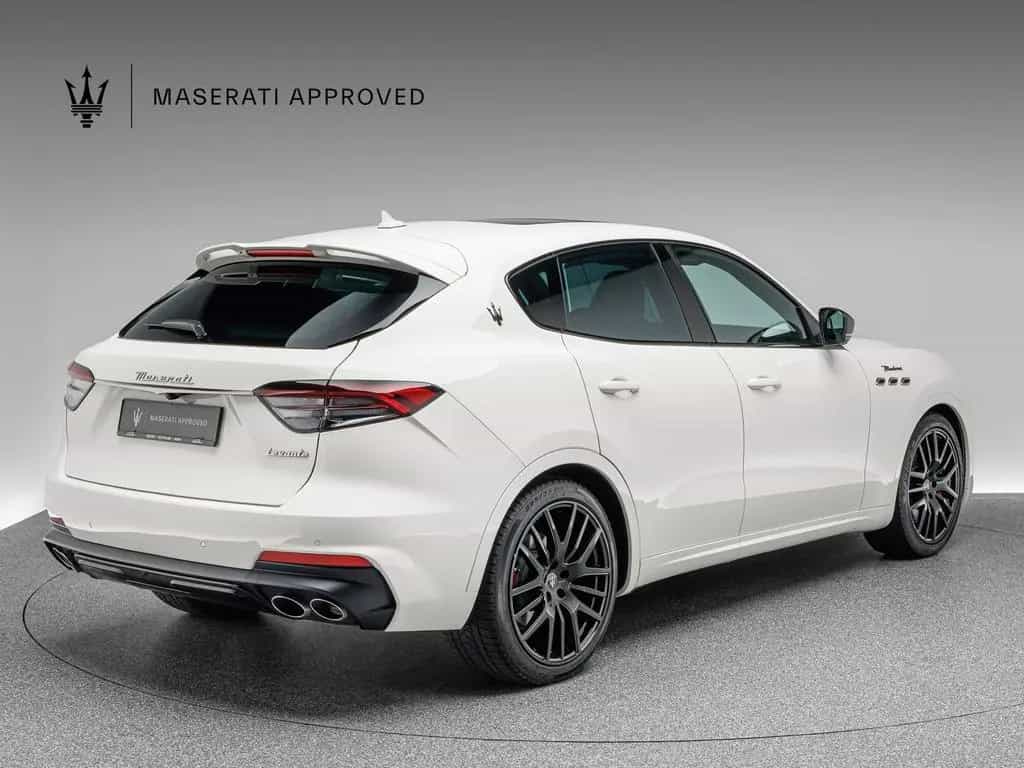 Maserati Levante Modena S Ultima PANO + 1. HAND 01/2024-photo-6