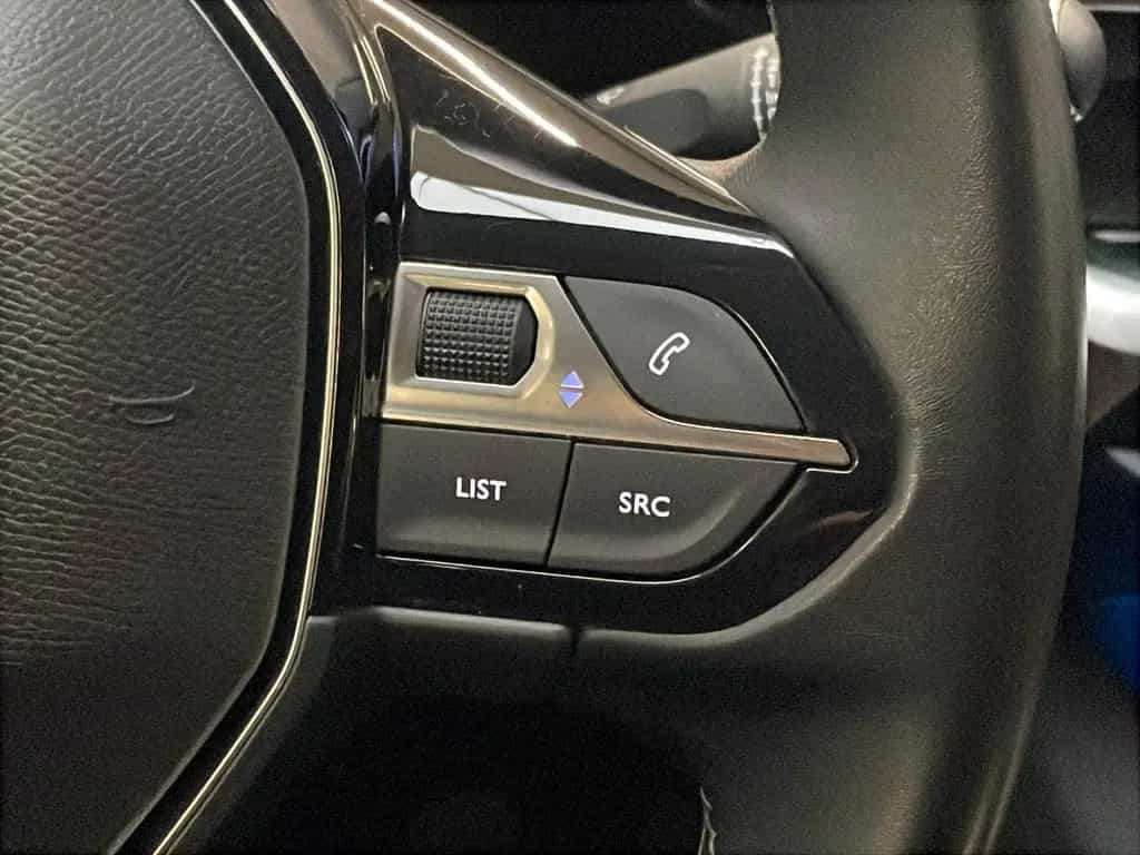 Peugeot 3008 Allure /LED/360°/Sitz Heizung/Elektr. Heck 09/2019-photo-19