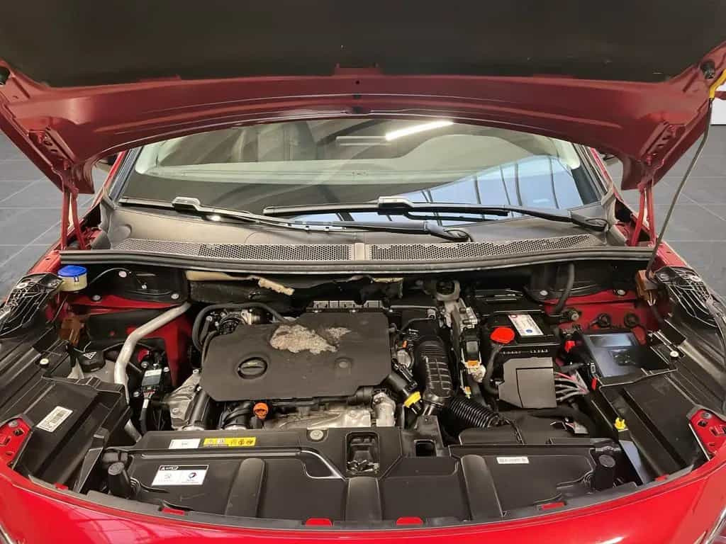 Peugeot 3008 Allure /LED/360°/Sitz Heizung/Elektr. Heck 09/2019-photo-28