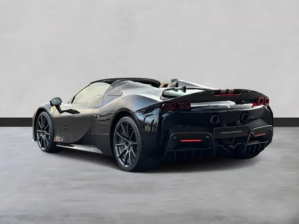 Ferrari SF90 Spider *Embleme*Navi*PDC*Klima*Leder* 08/2023-photo-8