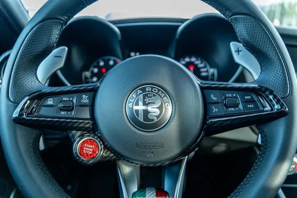 Alfa Romeo Giulia Sprint 2.0 Turbo 16V 147kW (200 PS) AT 03/2023-photo-18