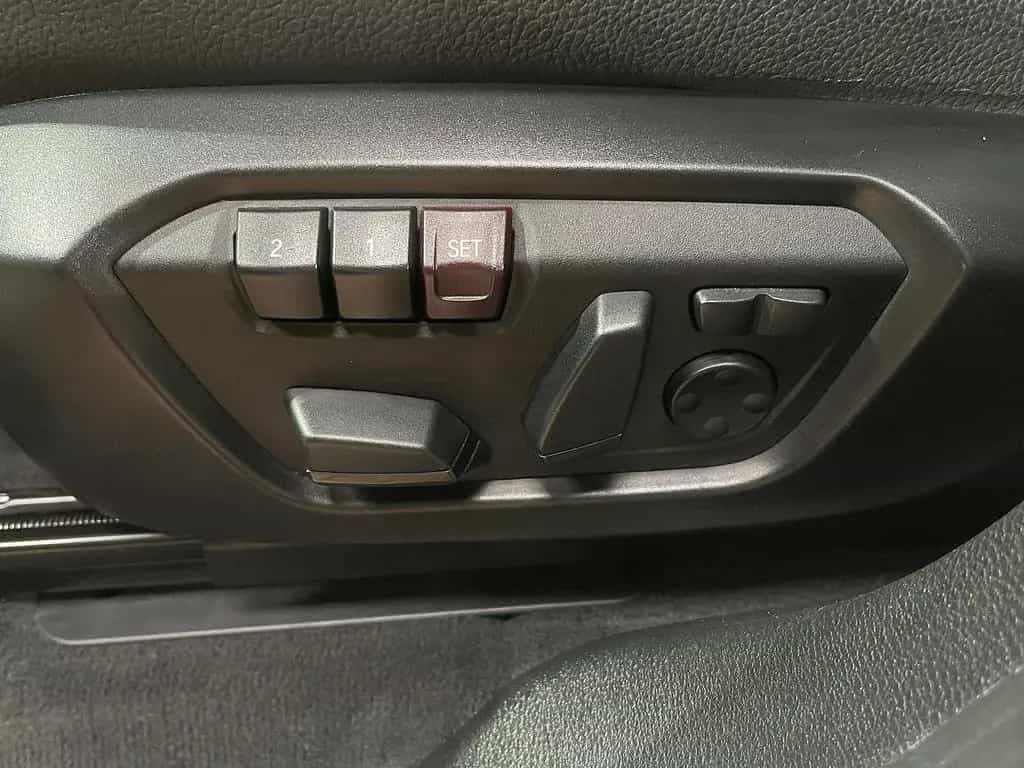 BMW X3 30d xDrive Aut M Sport XENON HUD PANO H&K NAV 11/2016-photo-31