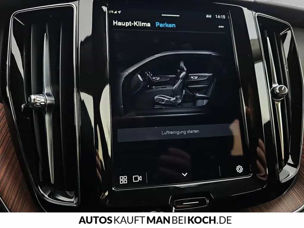 Volvo XC60 B4 D Plus Dark ACC BLIS V-LED 4xSHz MEM H&K 09/2023-photo-25