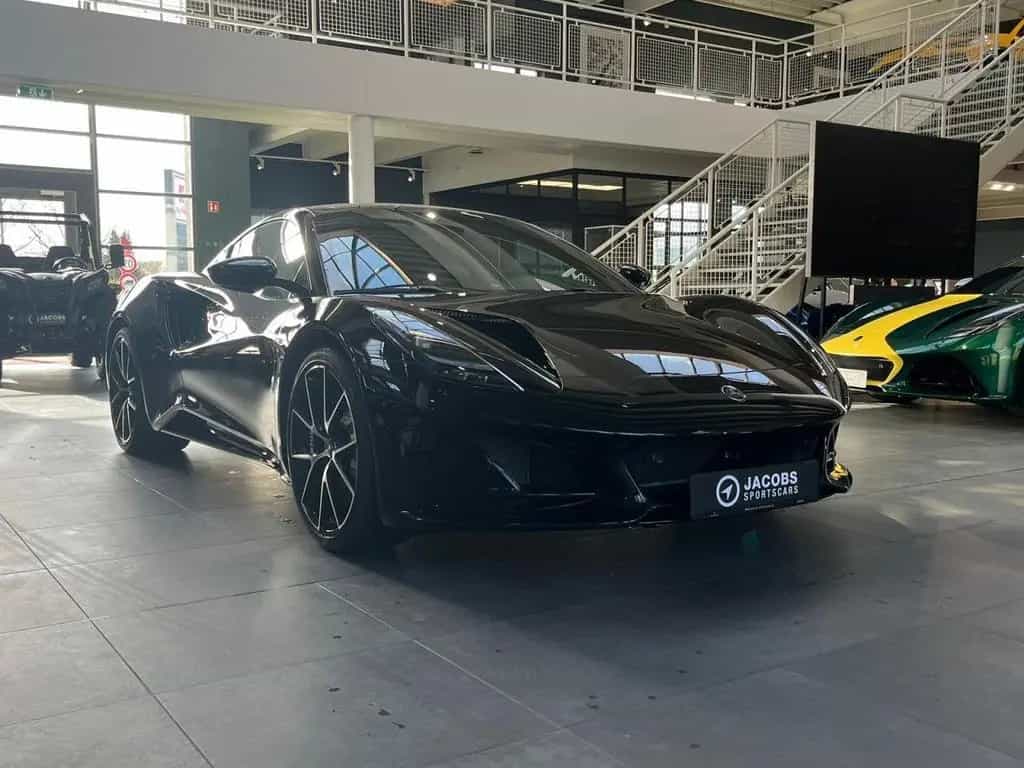 Lotus Emira V6 SE null-photo-1