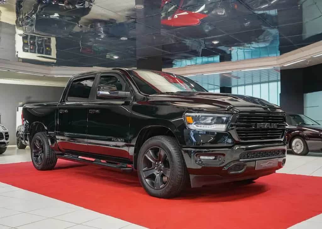Dodge RAM 1500 4X4 Bighorn CrewCab 4WD-Auto PDC Kamera 10/2020-photo-10