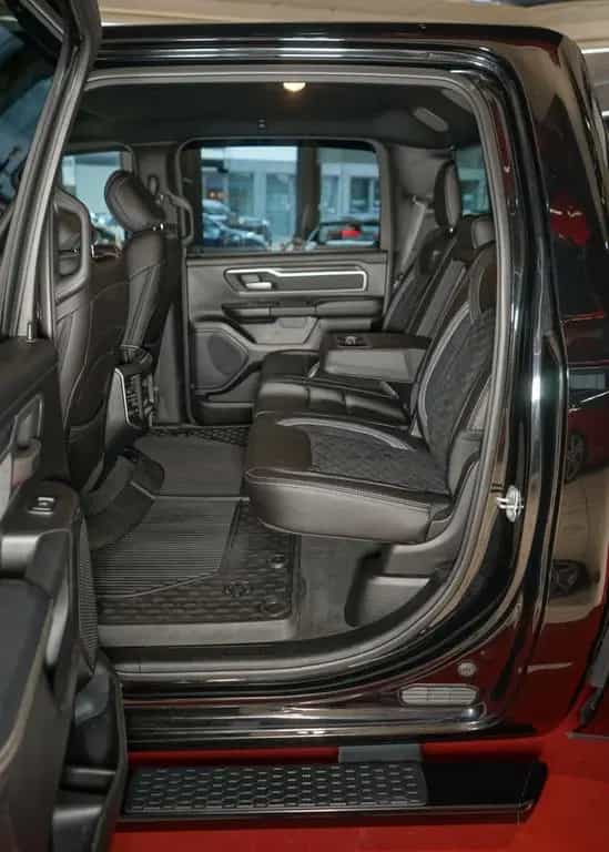 Dodge RAM 1500 4X4 Bighorn CrewCab 4WD-Auto PDC Kamera 10/2020-photo-27