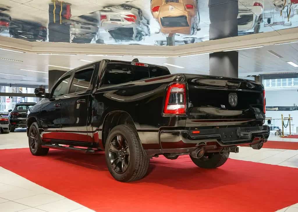 Dodge RAM 1500 4X4 Bighorn CrewCab 4WD-Auto PDC Kamera 10/2020-photo-4