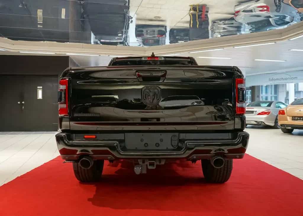 Dodge RAM 1500 4X4 Bighorn CrewCab 4WD-Auto PDC Kamera 10/2020-photo-6