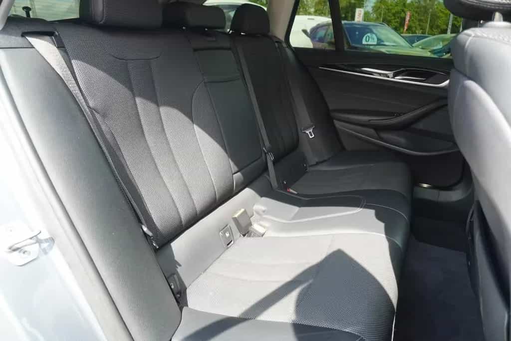 BMW 525 d Touring Sport Line LED Navi Virtual Cockpit 06/2019-photo-11