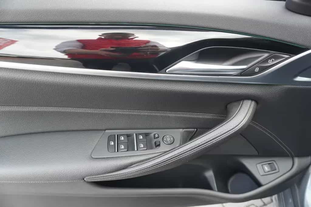 BMW 525 d Touring Sport Line LED Navi Virtual Cockpit 06/2019-photo-22