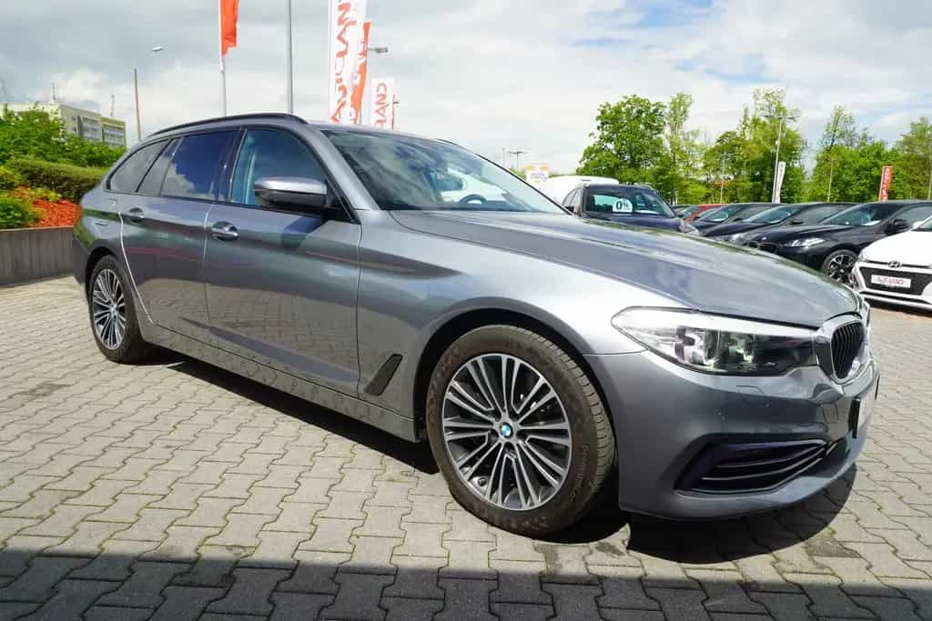 BMW 525 d Touring Sport Line LED Navi Virtual Cockpit 06/2019-photo-6