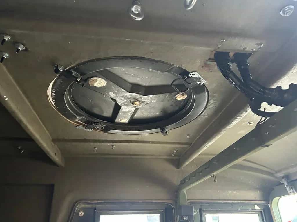 Hummer H1 H998 Hardtop US Army 07/1986-photo-15