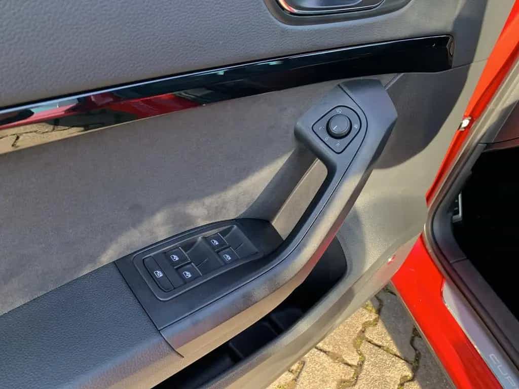 Cupra Ateca 2.0 TSI 4DRIVE DSG KAMERA+SHZ+ACC+NAVI 03/2019-photo-19