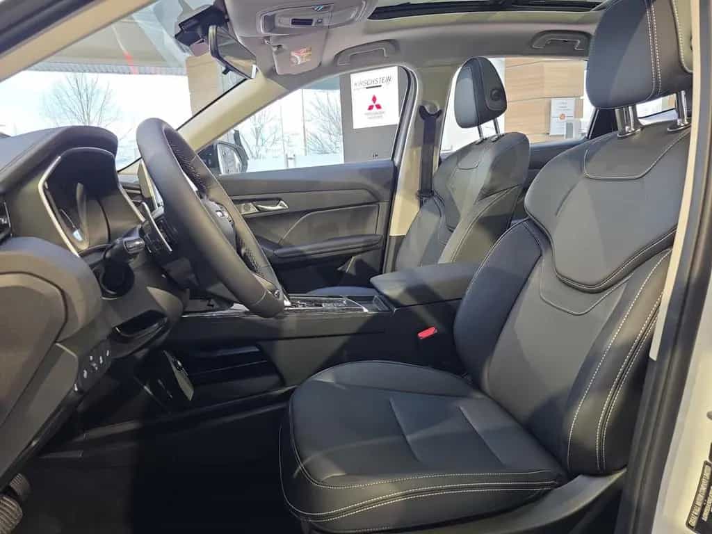 GWM Haval Jolion Pro 1.5 Turbo 7G-DCT Premium Pano A null-photo-4