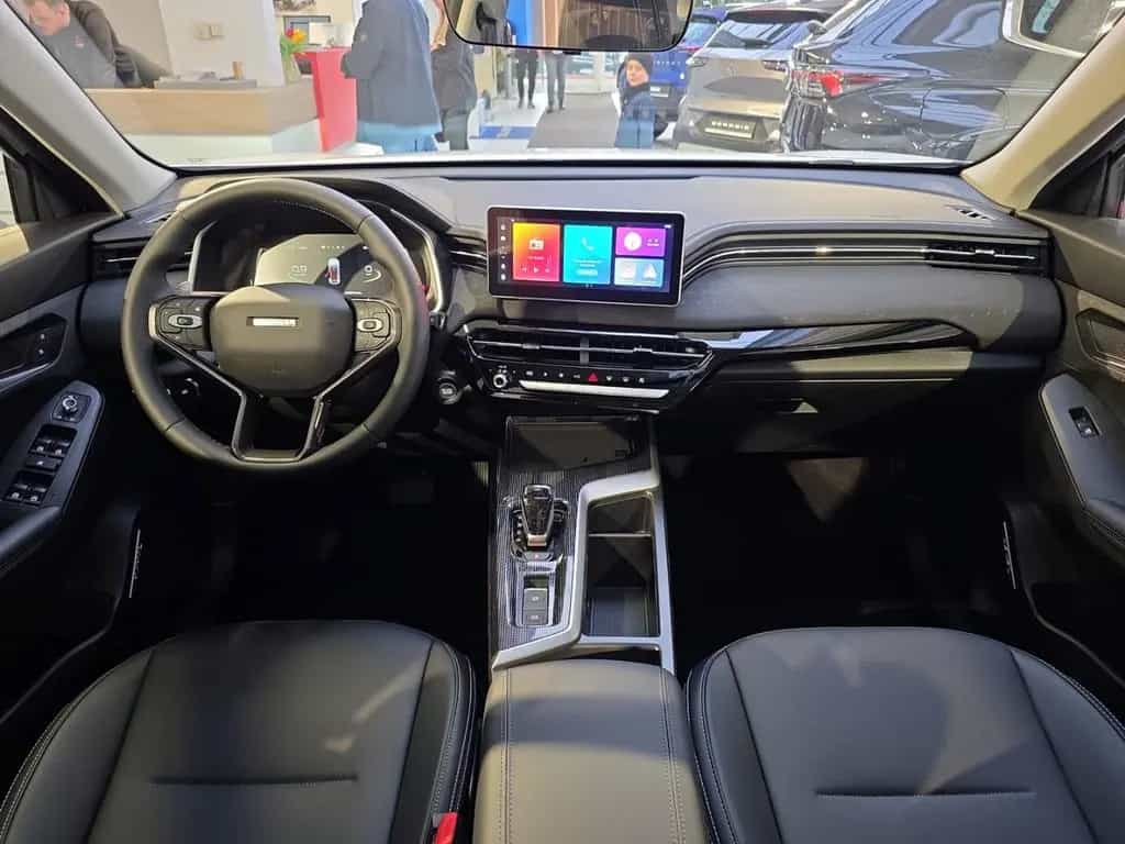 GWM Haval Jolion Pro 1.5 Turbo 7G-DCT Premium Pano A null-photo-6